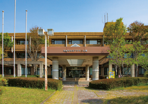 糸島市図書館二丈館
390〜550m（徒歩5〜7分）